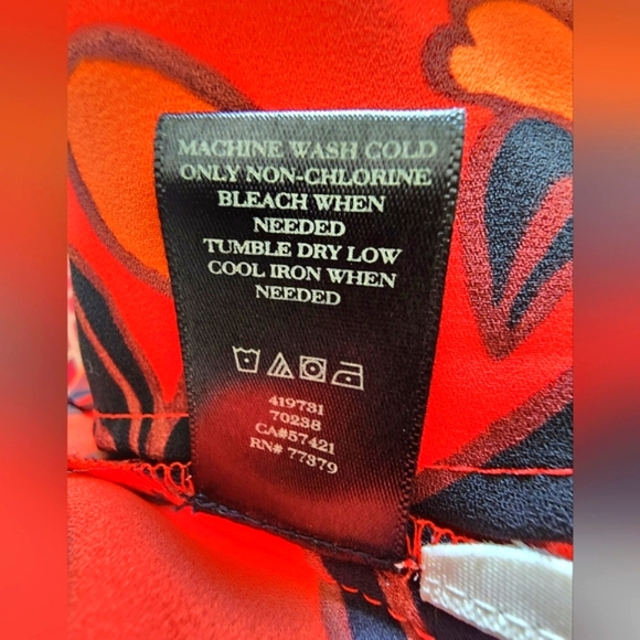 EUC-Beautiful Ann Taylor Fall Blouse!!🍁🤠🦃 - Picture 8 of 8